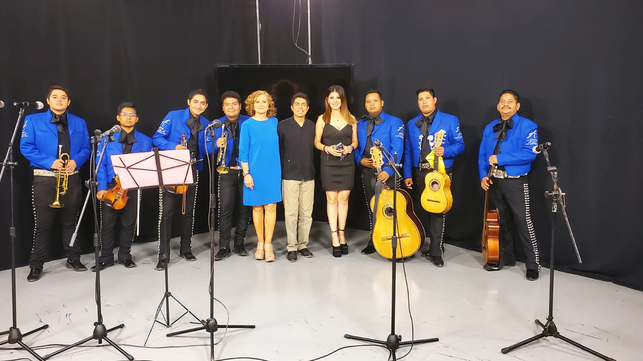 Mariachi de Xalapa LOS AGUILAR