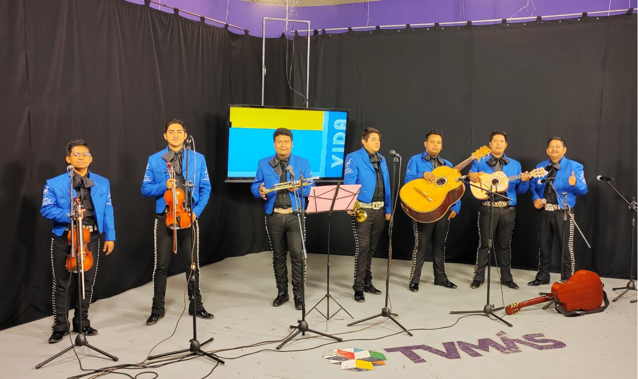 Mariachi de Xalapa LOS AGUILAR